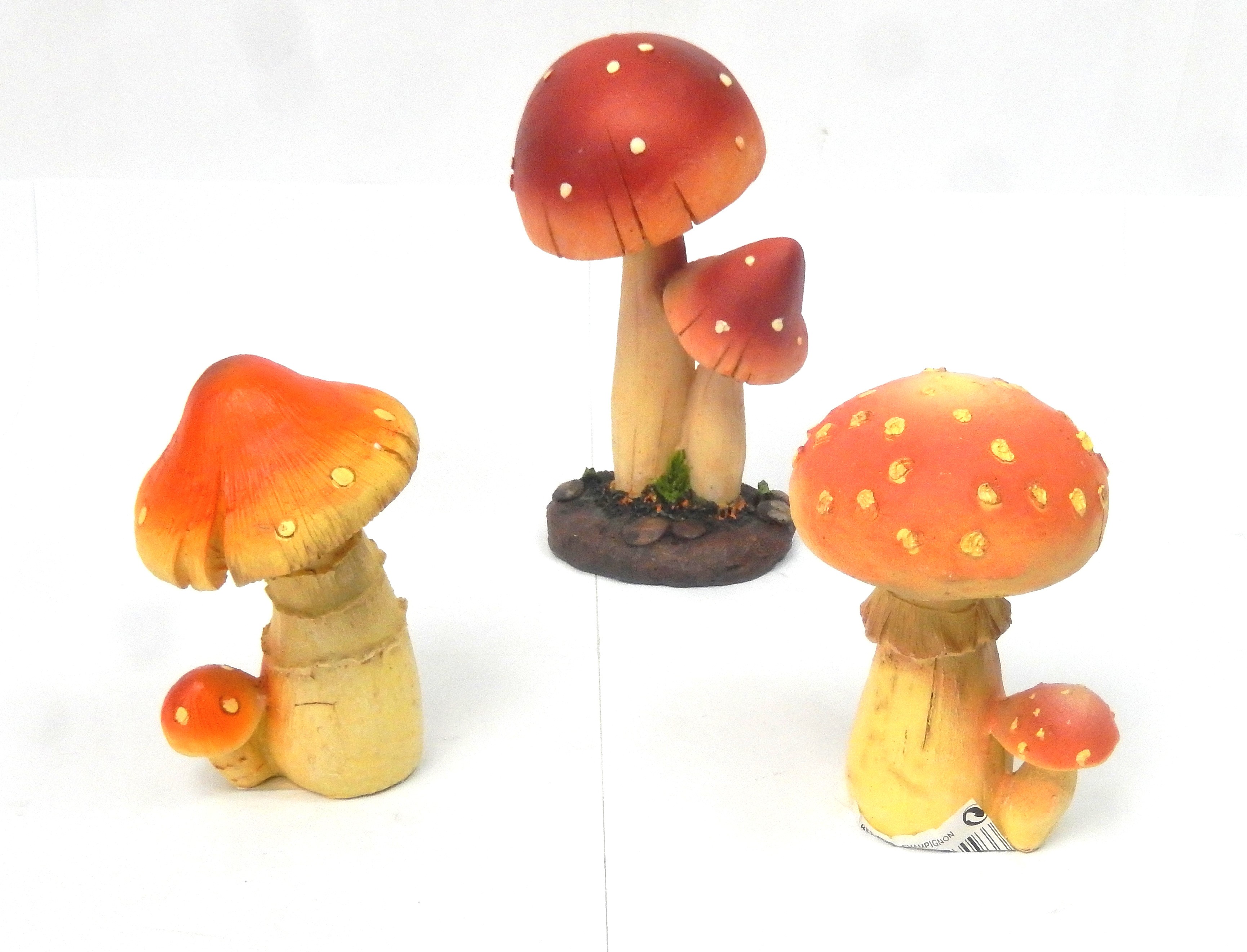 Lot 4 champignons en terre cuite terracotta